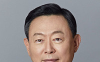 롯데그룹, 오늘 CEO 총출동…첫 연사 강연‧AI 에이전트 전시도[롯데 VCM]