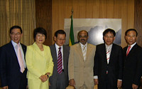 권홍사 건단련 회장, 에티오피아 대통령과 총리 만나