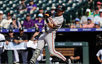 이정후, MLB 후반기 첫 경기부터 3안타…시즌 30호 ‘멀티히트’