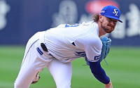 삼성 외국인 투수 페텍, KBO 데뷔전 6이닝 7K 무실점