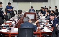 與정무위 "삼전·하닉 레버리지 ETF 추가 보완책"
