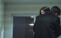 '내일도 출근' 서인국♥박지현, 집 앞 포옹 포착⋯사랑 확인 엔딩