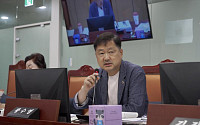 "이주민 없는 이주민 포털"…황수영 경기도의원, 개시 열흘만에 부실 낱낱이 파헤쳤다