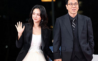 ‘김태용♥’ 탕웨이, 둘째 아들 출산…“이제 네 식구 함께 여행”