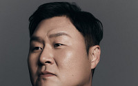 '김부장' 윤경호, 인터뷰 중 끝내 눈물⋯"말 많은 게 콤플렉스였는데" [인터뷰]