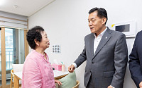 이재준 수원시장 "퇴원이 끝 아니다"…새빛돌봄스테이션 회복 책임진다