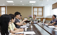 신안군, 정례 타운홀 미팅 정책토론으로 전환
