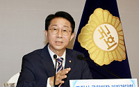 조정식 국회의장 "개헌 골든타임은 내년…대통령 연임은 국민 선택의 문제"