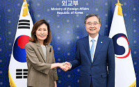 스틸 美대사, 첫 공식 일정으로 외교장관 예방…동맹 강화 논의