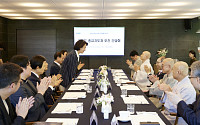 추미애 "나라가 못한 일, 종교가 감싸줘 감사"…3대 종단과 첫 만남