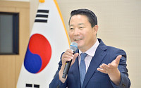 [인터뷰] 최영일 순창군수 취임 한달…“햇빛소득 마을·기본소득으로 청년 머무는 순창 만들 것"