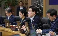 李대통령 “세제개편안, 반론 있으면 받아들여야…변경 여지 있는 것”