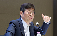 유상대 "특별한 충격 없다면 금리 인상 불가피⋯선제적 물가 대응 필요"
