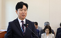 노동장관 "노란봉투법 하위법령 검토…교섭·쟁의기준 곧 발표"