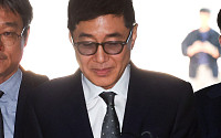 ‘31억 비자금 의혹’ 이호진 전 태광그룹 회장 재판 시작