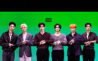 엔하이픈, 6인조 첫 승부수⋯“커리어 최고 앨범 될 것” [종합]