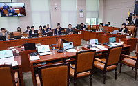 법사위, 조희대 대법원장 증인 출석 요구 與 주도 의결