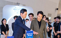 윤상현, 오세훈 에스코트...한국콜마, ‘서울뷰티위크’ 5년 연속 동행