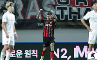 ‘클리말라 10호골’ 서울, 부천 1-0 제압⋯3연승 질주