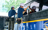 현대차그룹, 경찰버스에 ‘나노 쿨링 필름’ 적용…실내온도 최대 7도↓