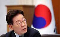 李 “성장·복지 동시 확대 비현실적…성장 집중할 때”