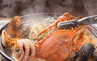 '2TV 생생정보' 오늘방송맛집- 푸짐한 해물 된장찌개 맛집 '시○○○○'