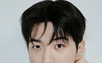 배우 강훈, 앤피오와 재계약⋯차기작 촬영 중