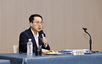 새만금 매립 15년 앞당긴다…공공주도 개발로 속도 [다시 뛰는 새만금②]