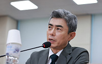 인사청문회서 '철거민 딱지 투기' 맹공...강신철 "정당한 보상"