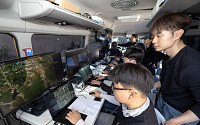 대한항공, AI 드론 22대 군집비행·타격 시연 성공