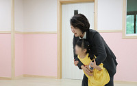 “추석에도 돌봄은 멈추지 않는다”…추미애, 여주 천사들의 집 찾아