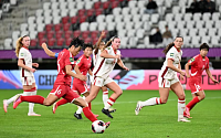 ‘추가시간 2골’ 북한, 캐나다 2-0 제압⋯U-20 여자 월드컵 4강 진출