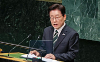 李대통령 “한반도 전쟁 종식·평화체제 구축”…북ㆍ미 대화 재개 촉구