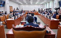 조희대 대법원장 국감 증인 채택…與 “재제청 증언해야”[종합]