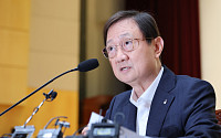이찬진 “증시 호황에 증권사만 이익⋯주주환원·투자자 보호 강화하라”