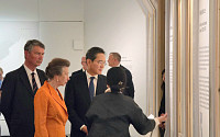 삼성, 英박물관서 ‘이건희 컬렉션’ 갈라⋯이재용, ASMLㆍZEISS CEO와 교류