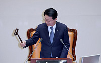어선원 직불금 ‘60일 승선’으로 요건 완화…경영이양 85세 미만까지