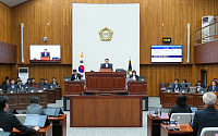 경주시의회, 제301회 제1차 정례회 개회… 22일간의 의정 대장정 돌입