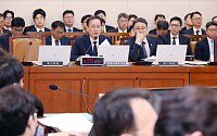 국감 첫날 호남 반도체 '부지 진실공방'… 野 ETF 추궁엔 “송구"[종합]