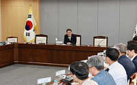 구제역 3차례 잇따라 발생한 예천군,전문가 모여 "반복 확산 차단 총력"