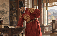 [역사 속 건강] 세종의 허리와 등은 왜 굳었을까?