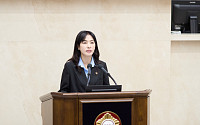 정류장에 홀로 남겨진 휠체어… 이주연 용인시의원 "버스 대수보다 실제 탑승"
