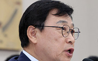 정근식 “학생 수 줄어도 교육수요 늘어…교부금 개편에 반영해야” [국감]