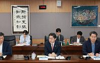 금융위, 증시 긴급점검 회의 소집⋯"과도한 불안ㆍ쏠림 경계해야"