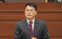 윤종호 경북도의원 "군위 내주고도 신공항 지연"…특별법 개정 촉구
