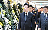 李대통령, 부천 화재 순직 소방관 빈소 찾아⋯"희생 영원히 기억"