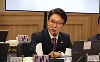 김민석 "가상자산 과세, 올해 정리"…부총리에 "최종 점검" 제안