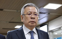 '대장동 50억 클럽' 박영수 전 특검, 항소심서 징역 7년→6년 감형