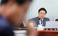 “기술은 있는데 밖에 못 나가는 로봇”…정진욱 의원, 피지컬AI 규제 개선 촉구