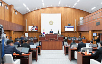 교통·관광·복지 현안 정조준… 경주시의회, 제301회 정례회 폐회